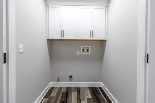 $384,900 | 1607 Geranium Circle, Valparaiso, IN 46383