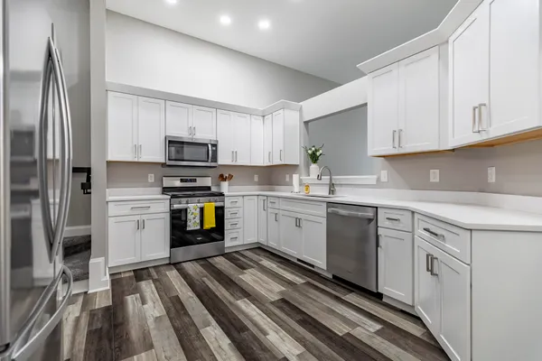 $379,900 | 1607 Geranium Circle, Valparaiso, IN 46383