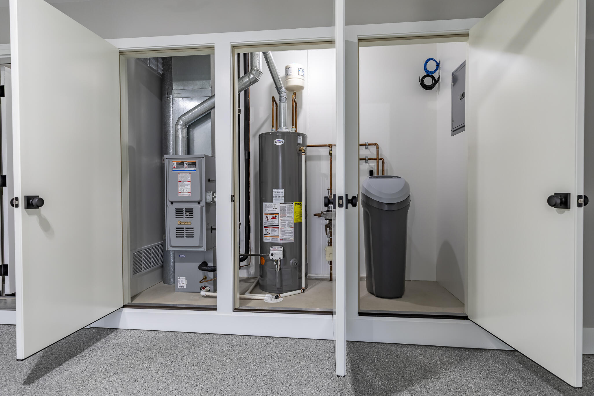 1607 Geranium Circle Valparaiso, IN 46383 - Photo 10 of 30 a view of a storage & utility room