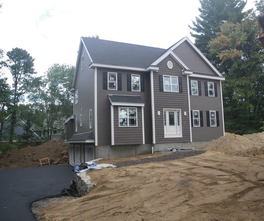 11 Pinewood Road Wilmington, MA 01887 - Photo 3 of 26 Gallery Image 3