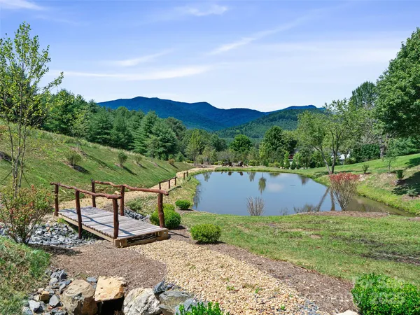 $265,000 | 0 Summit View Parkway, Unit 42, Spruce Pine, NC 28777