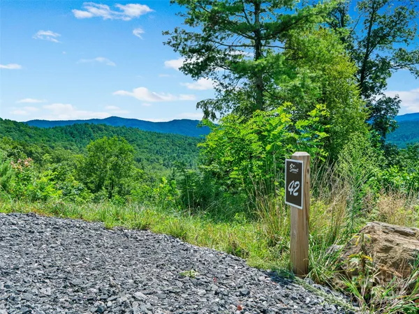 $265,000 | 0 Summit View Parkway, Unit 42, Spruce Pine, NC 28777