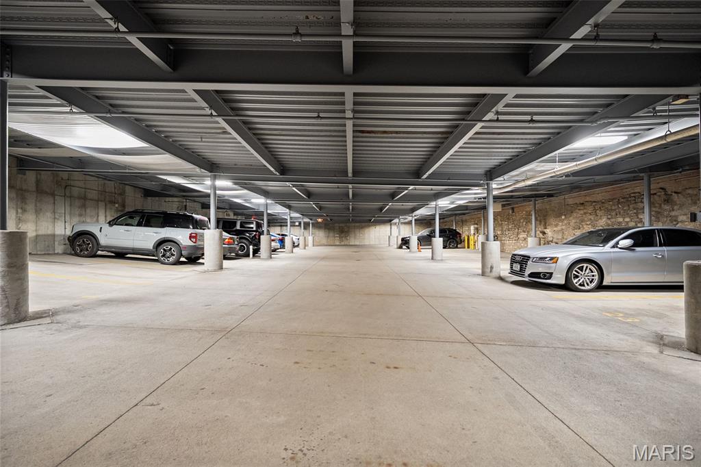 1627 Locust Street, Unit 402 St. Louis, MO 63103 - Photo 37 of 45