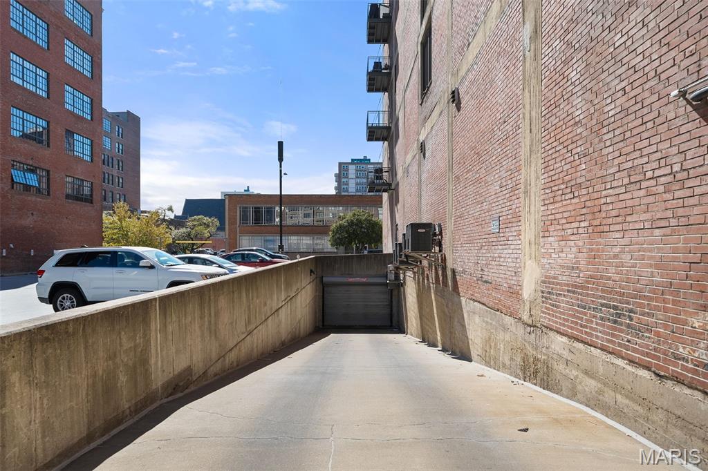 1627 Locust Street, Unit 402 St. Louis, MO 63103 - Photo 40 of 45