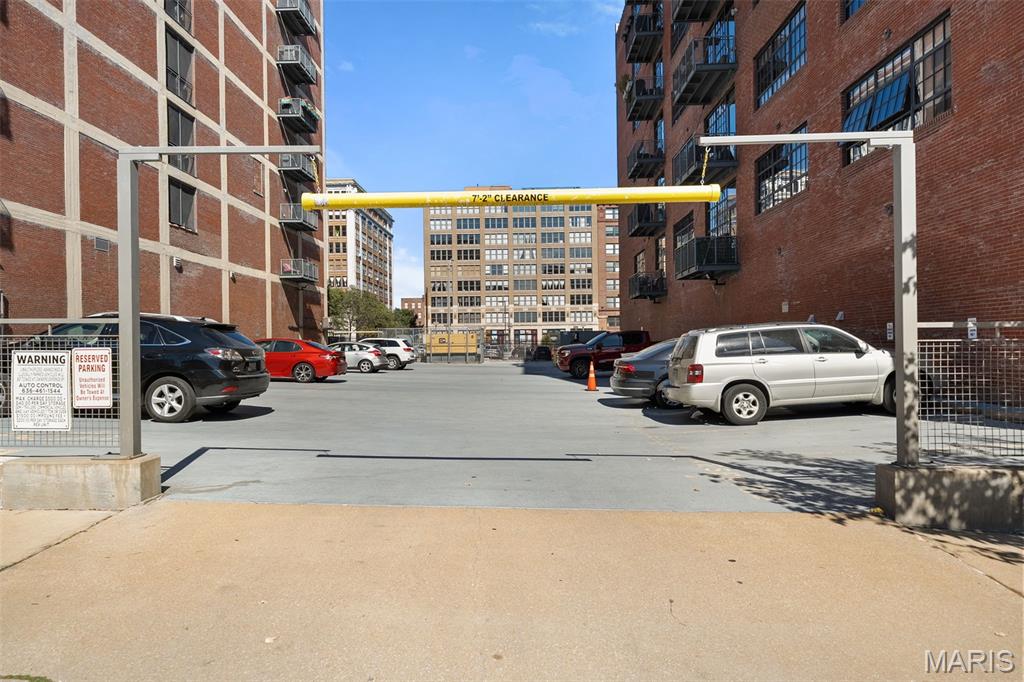 1627 Locust Street, Unit 402 St. Louis, MO 63103 - Photo 41 of 45