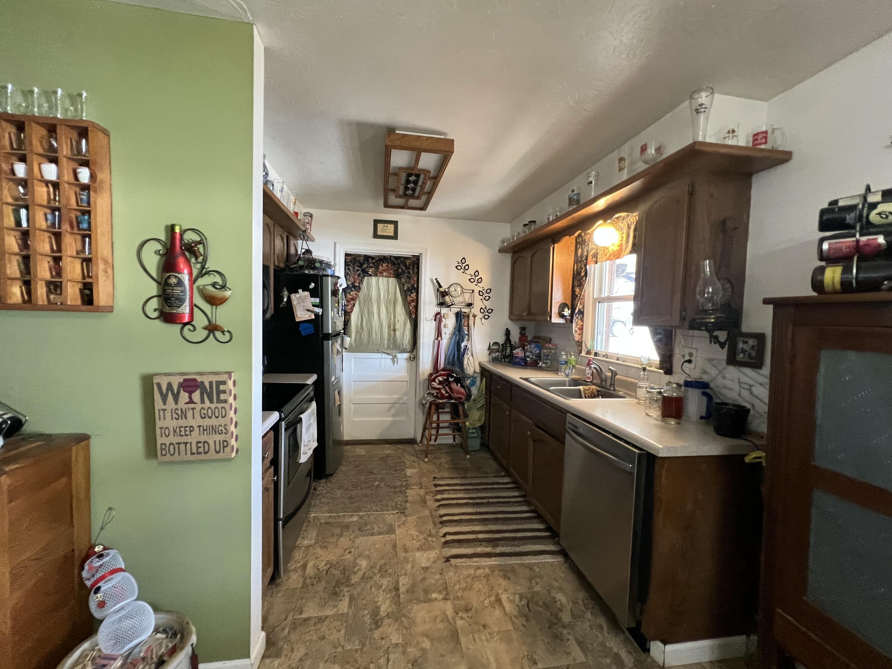 300 East Langdon Road Science Hill, KY 42553 - Photo 7 of 39 tempImageSvXgyf