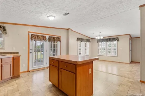 $175,000 | 147 Kathy Road, Lake Charles, LA 70607