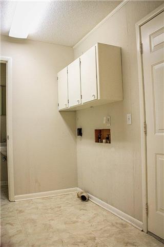 271 Wood Bluff Road Winchester, TN 37398 - Photo 15 of 20 Laundry Room