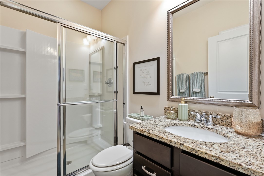 127 Sutton Lane Pooler, GA 31322 - Photo 19 of 43 Full Bathroom 1/3