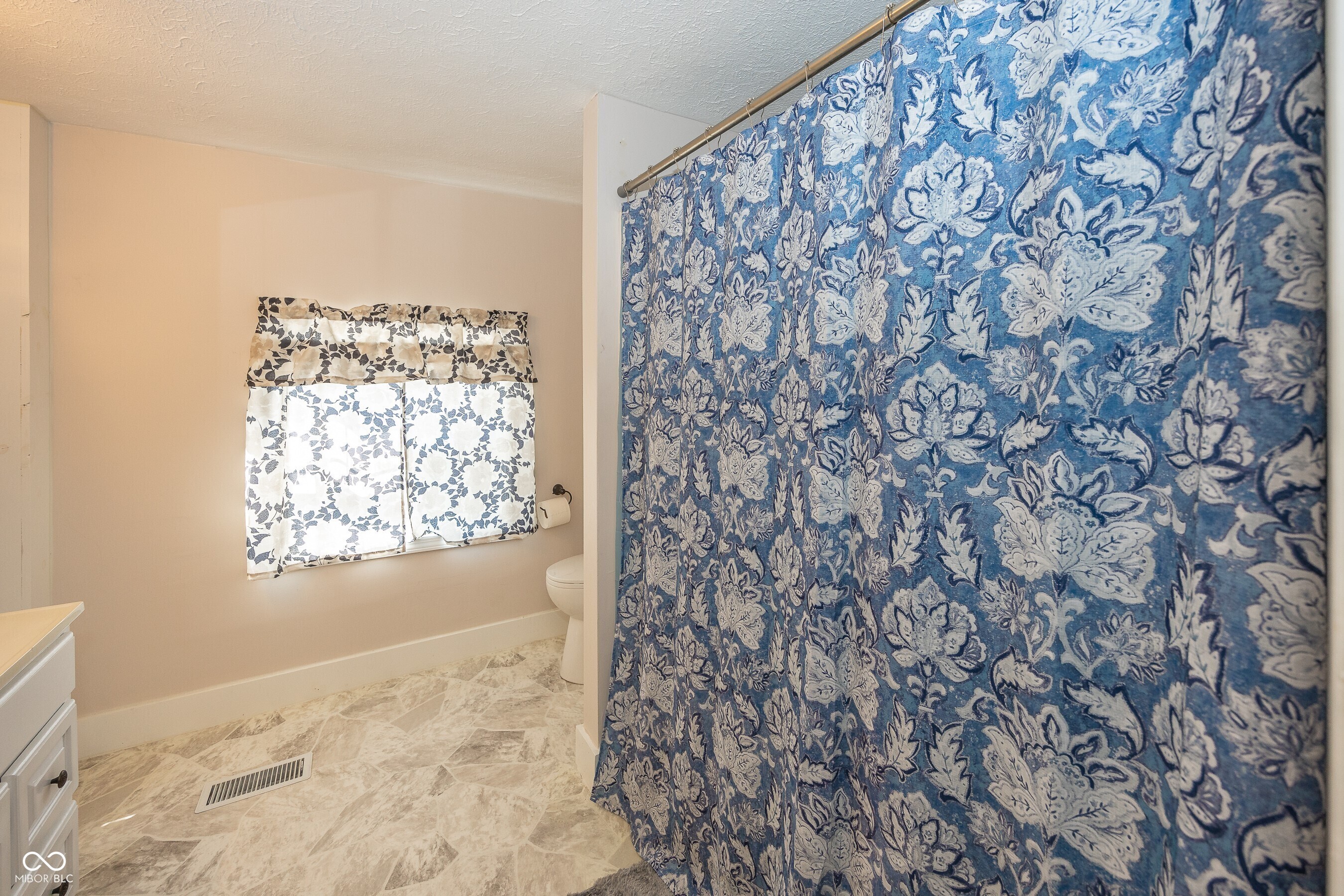 303 West Main Street Lewisville, IN 47352 - Photo 14 of 25