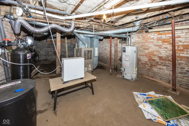 $185,900 | 303 West Main Street, Lewisville, IN 47352