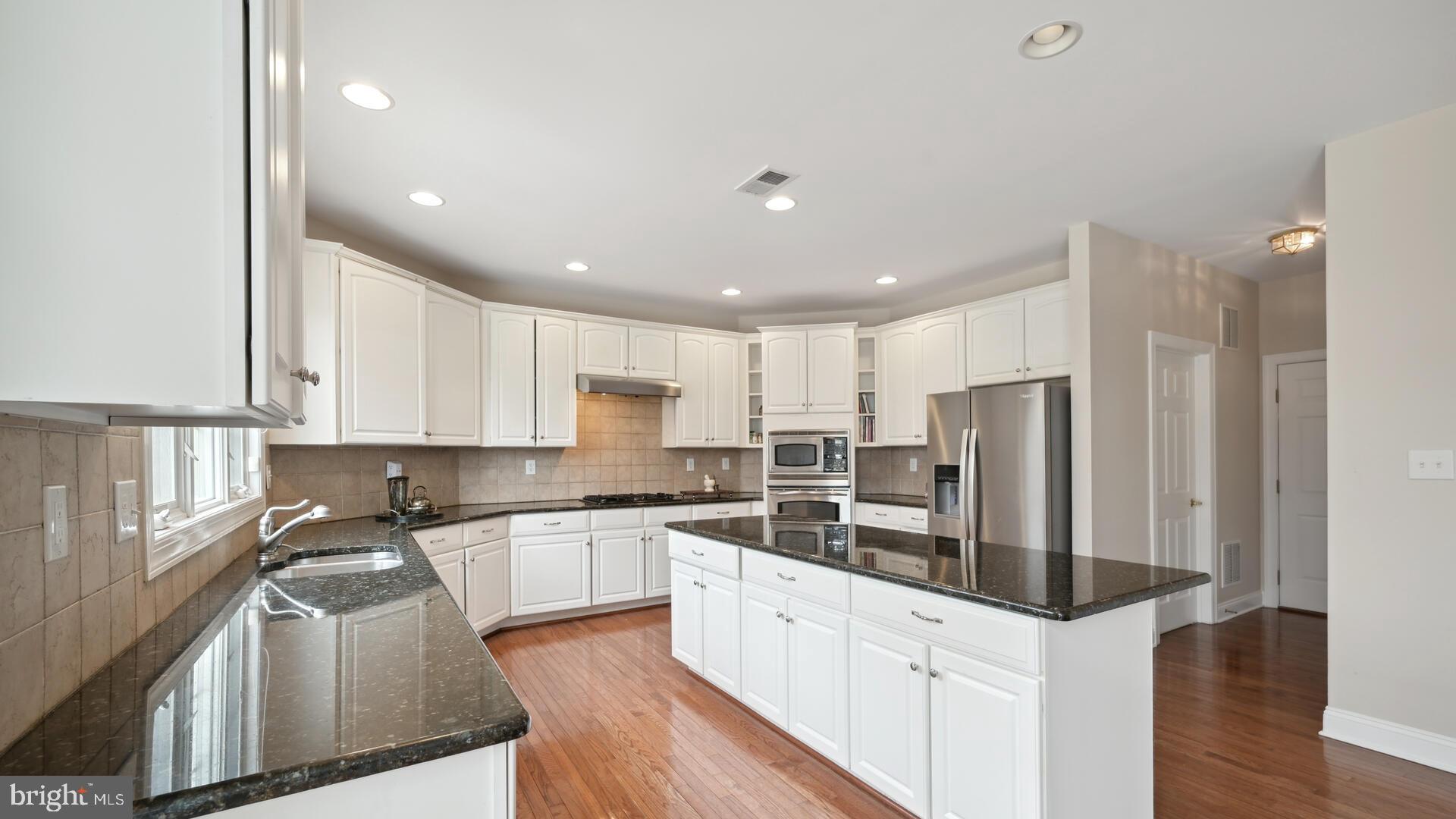 3 Barkley Drive Princeton, NJ 08540 - Photo 12 of 43