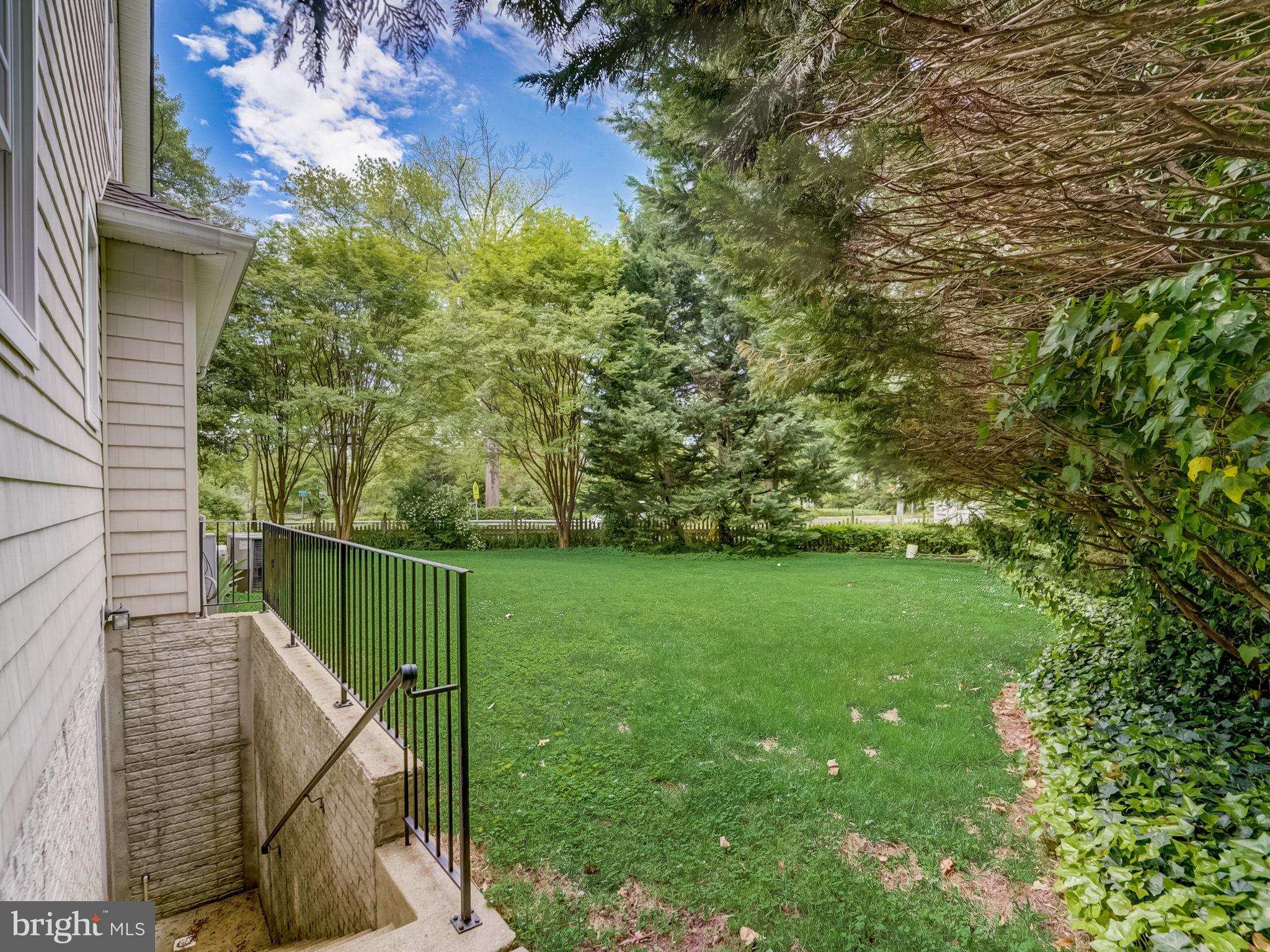100 Evergreen Road Severna Park, MD 21146 - Photo 55 of 77 Side yard w/plenty of play room & Basement Access