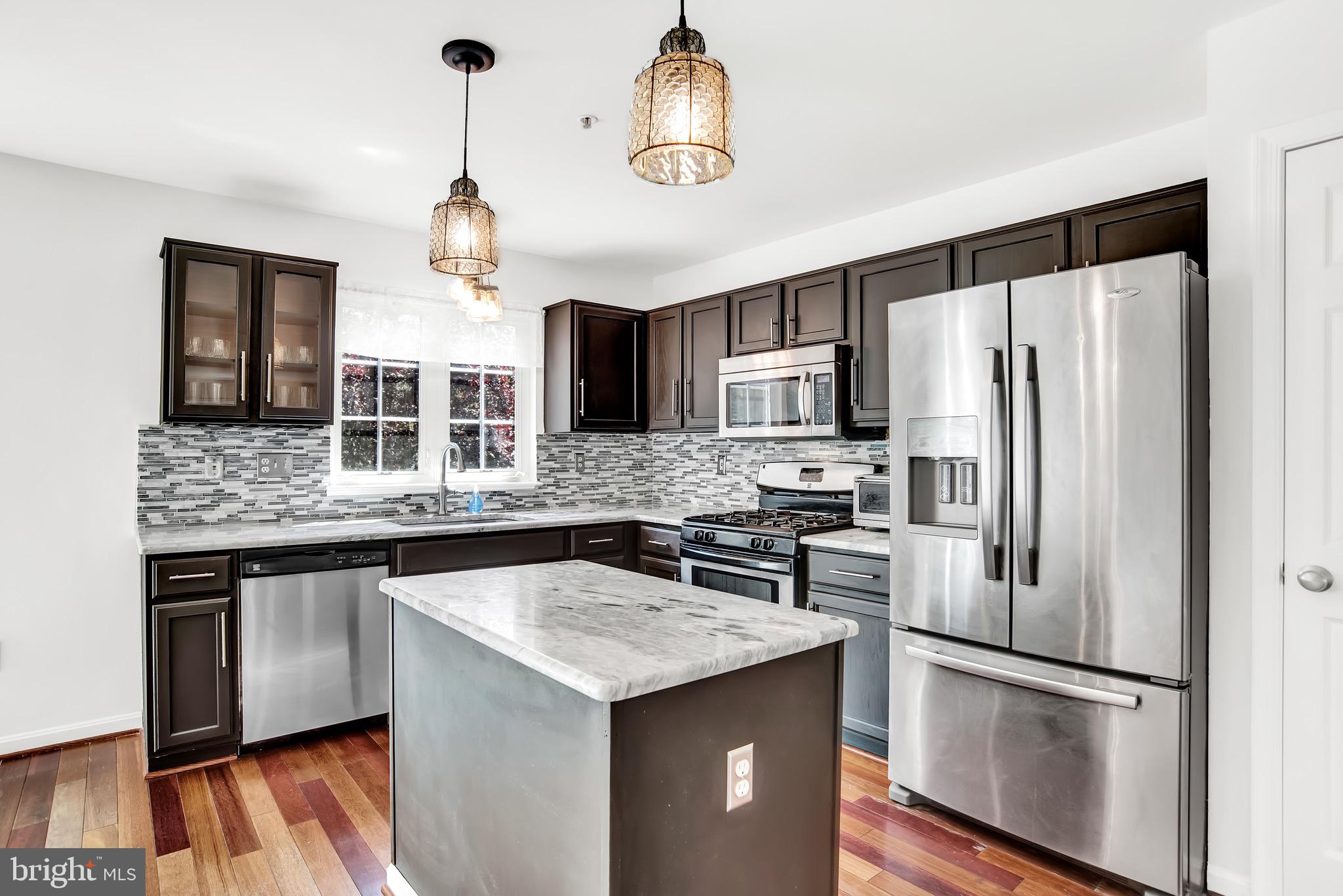 730 Howards Loop Annapolis, MD 21401 - Photo 8 of 28 Gallery Image 8