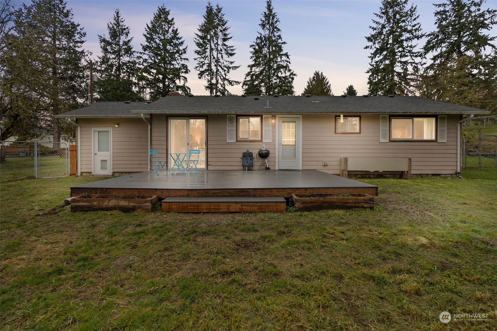 13915 99th Avenue Southeast Snohomish, WA 98296 - Photo 30 of 30 a house view with a garden space