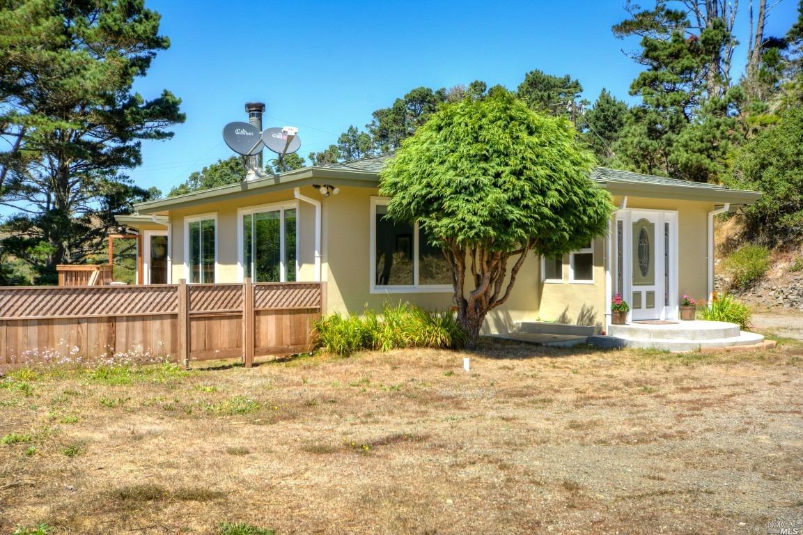 25405 Highway 1 Point Arena, CA 95468 - Photo 1 of 1 Gallery Image 1