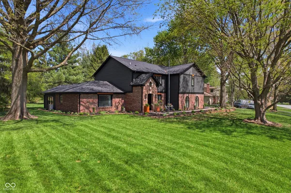 $615,000 | 46 Ridgeway Drive, Brownsburg, IN 46112