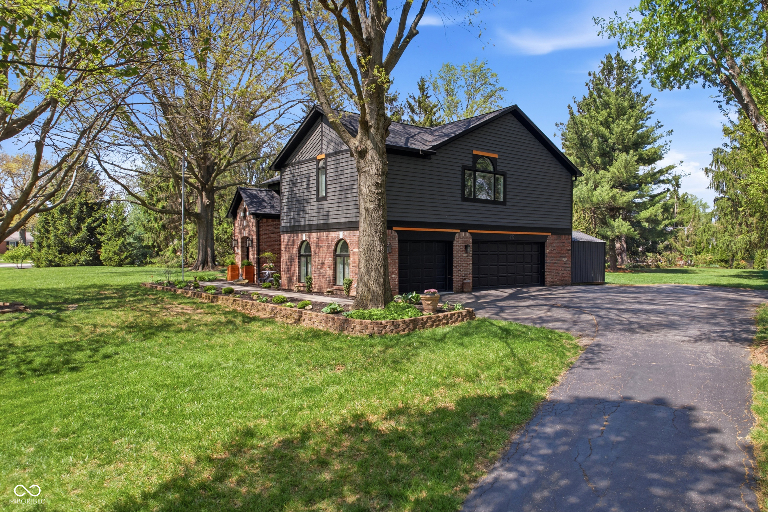 46 Ridgeway Drive Brownsburg, IN 46112 - Photo 3 of 66