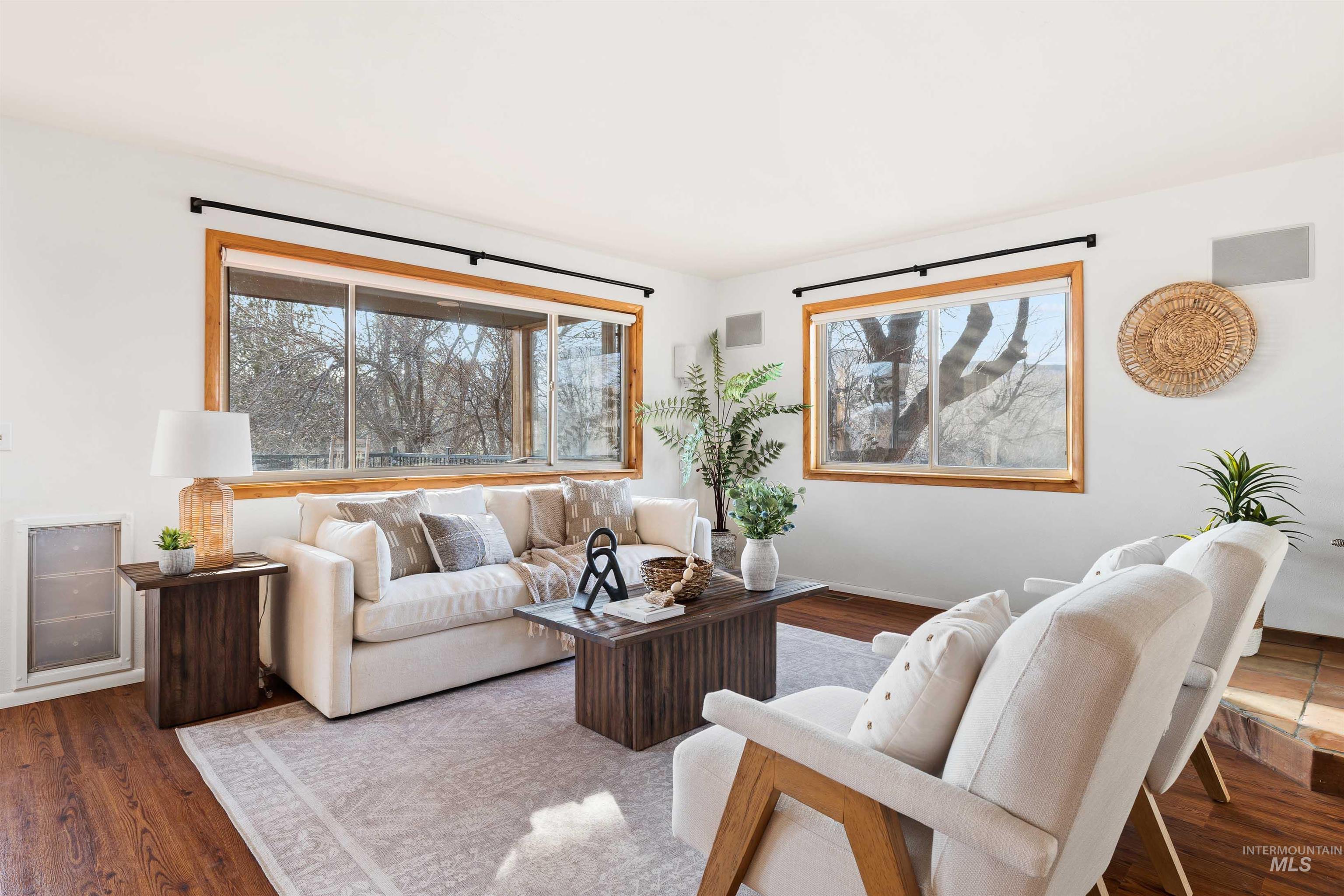 853 Pottery Road Bliss, ID 83314 - Photo 13 of 50 Living room with plenty of natural light and wood finished floors