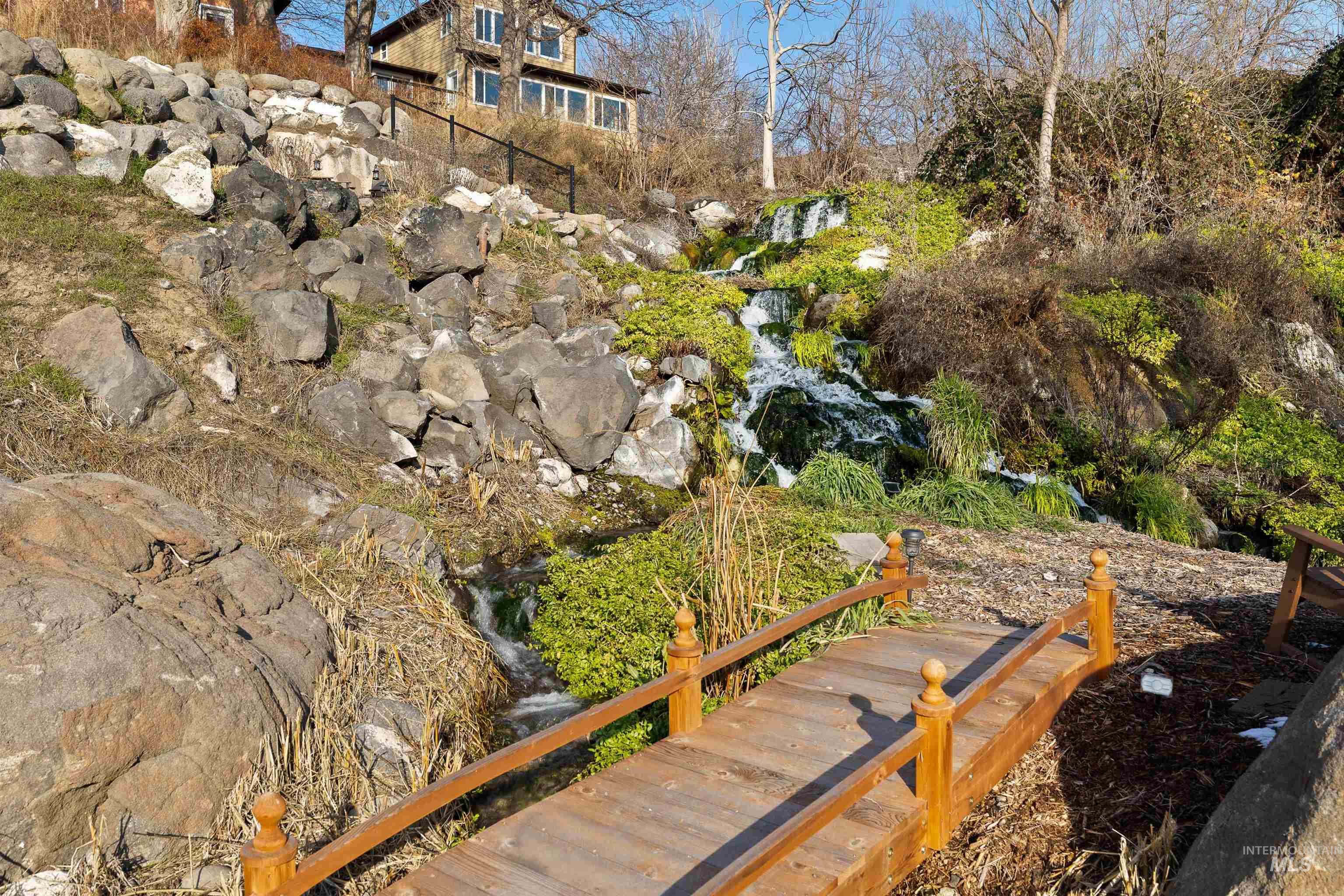 853 Pottery Road Bliss, ID 83314 - Photo 38 of 50 View of yard