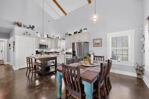 $825,000 | 2800 County Road 2905, Dodd City, TX 75438