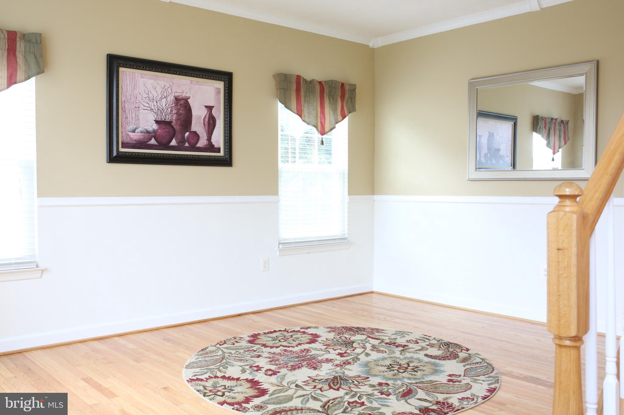 9705 Rider Court Fort Washington, MD 20744 - Photo 24 of 66 Main Level - Living Room