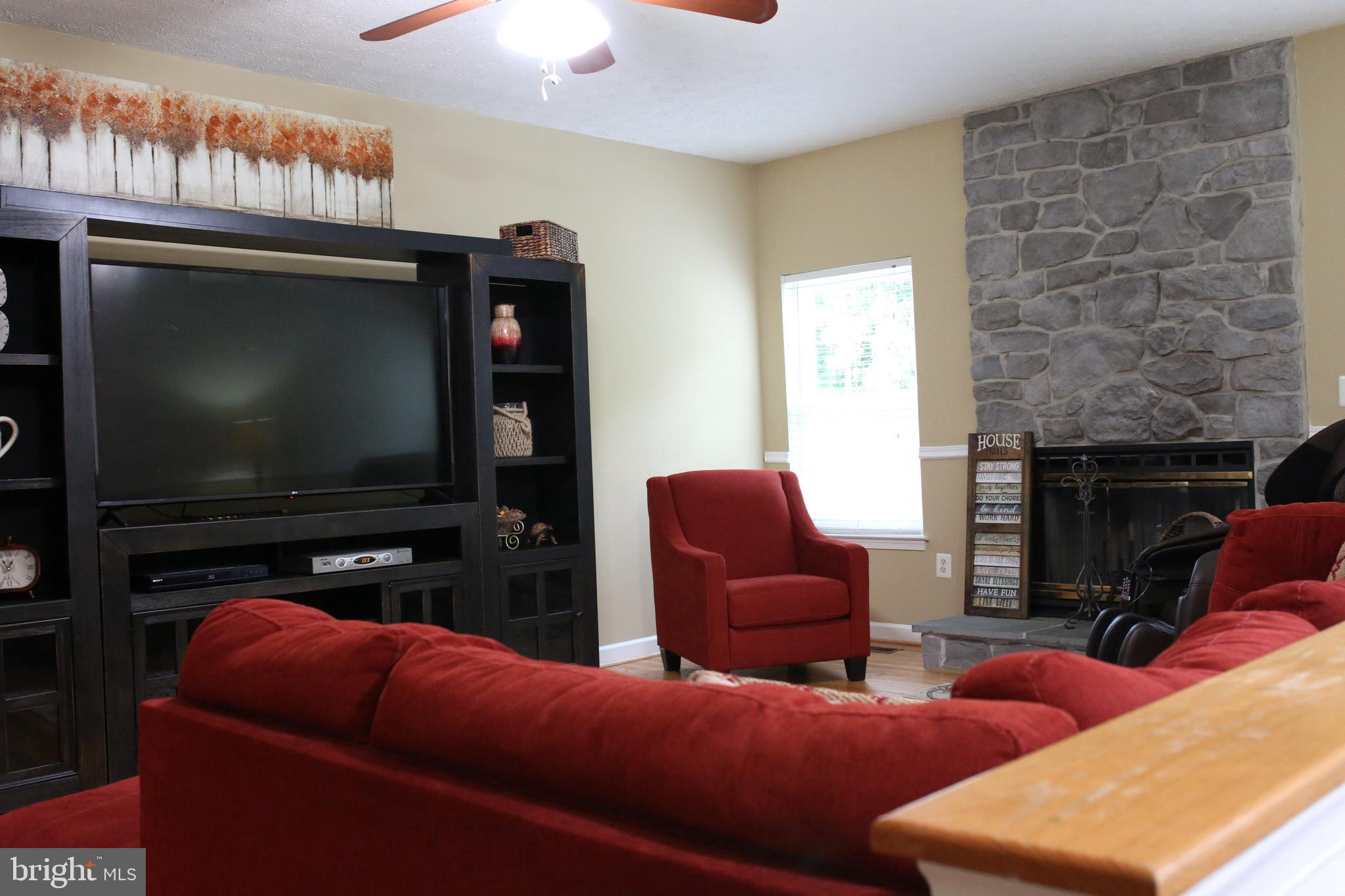 9705 Rider Court Fort Washington, MD 20744 - Photo 35 of 66 Family Room