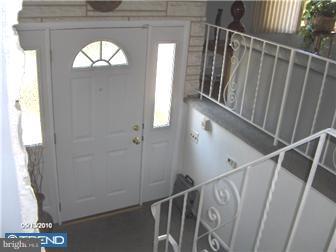 20 Dan Road Hamilton, NJ 08620 - Photo 2 of 12