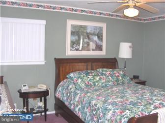 20 Dan Road Hamilton, NJ 08620 - Photo 6 of 12