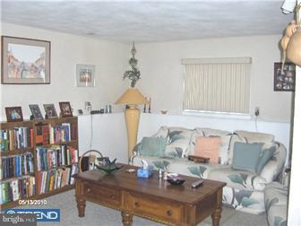 20 Dan Road Hamilton, NJ 08620 - Photo 9 of 12