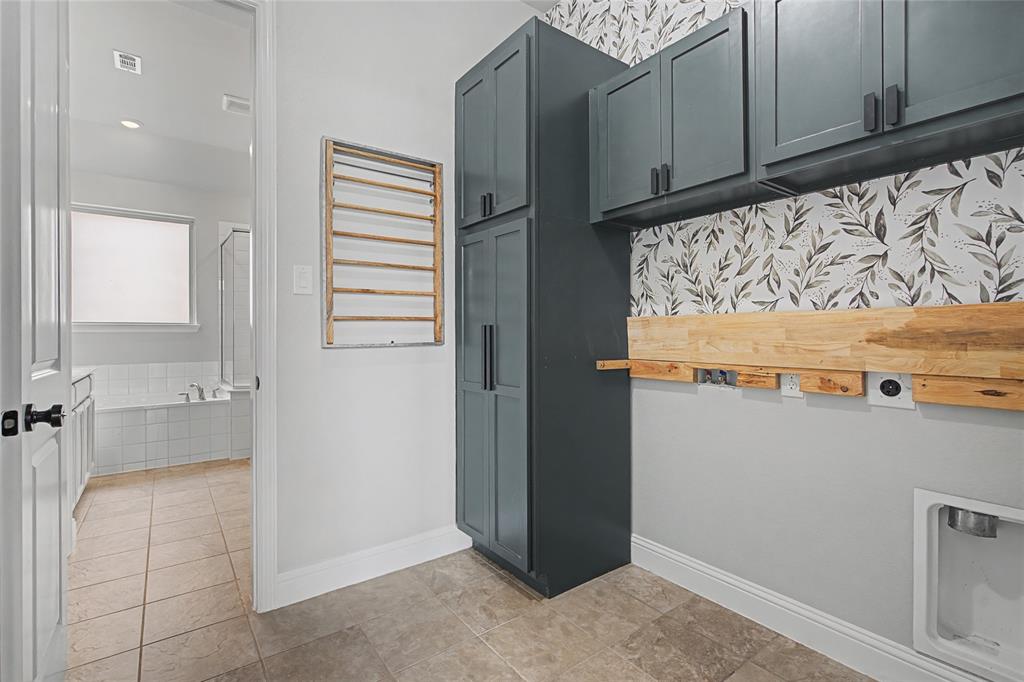 2215 Stanhill Drive Corinth, TX 76210 - Photo 14 of 38