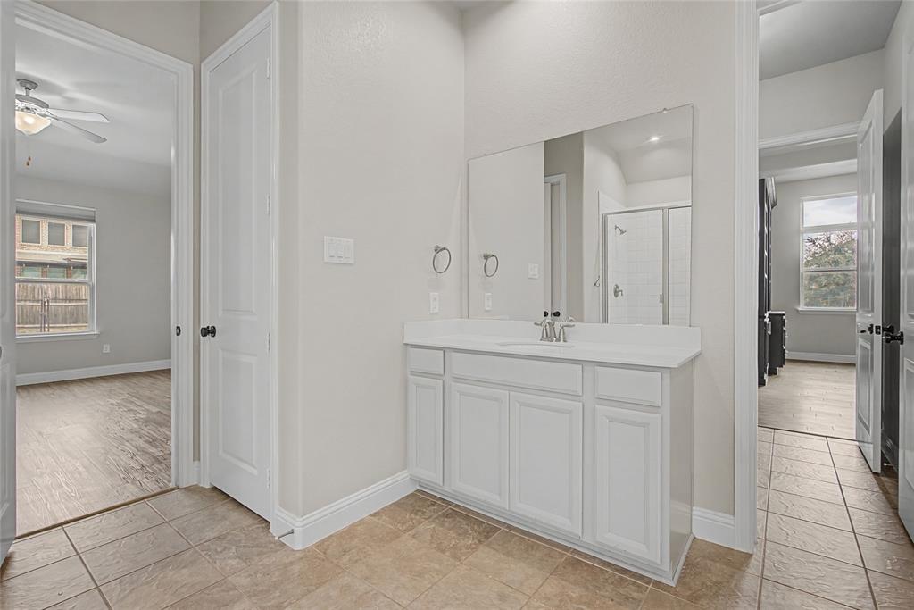 2215 Stanhill Drive Corinth, TX 76210 - Photo 16 of 38