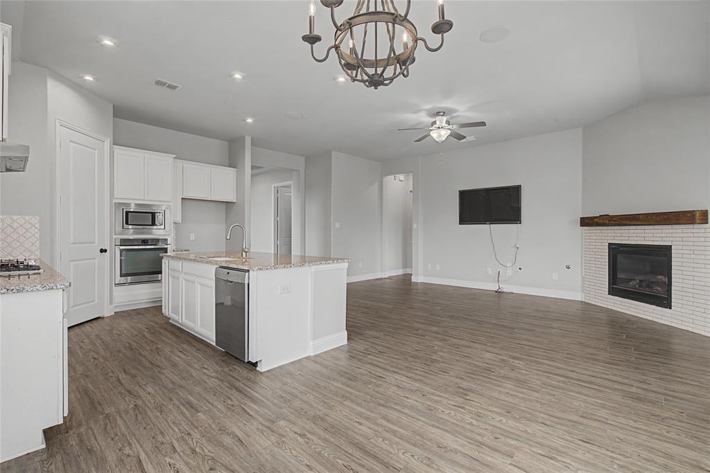 2215 Stanhill Drive Corinth, TX 76210 - Photo 21 of 38