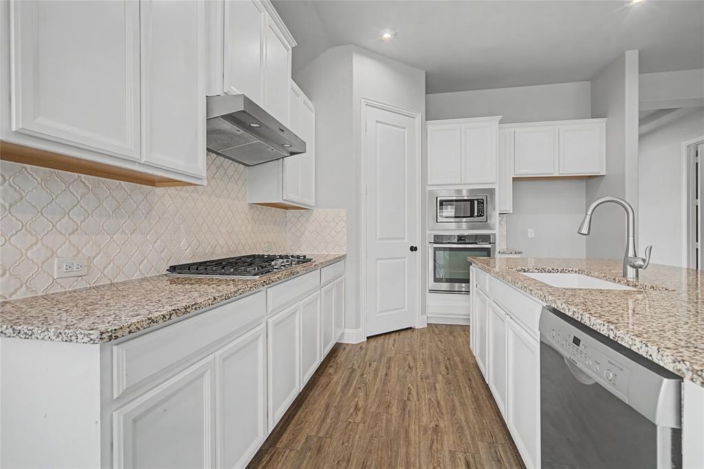 2215 Stanhill Drive Corinth, TX 76210 - Photo 27 of 38