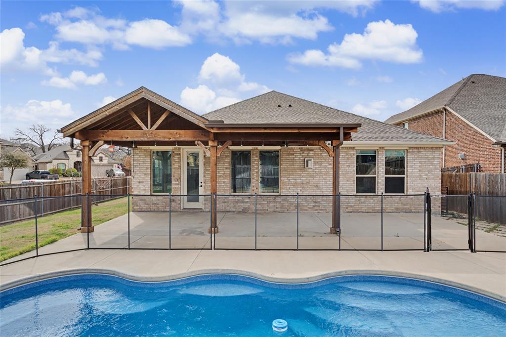 2215 Stanhill Drive Corinth, TX 76210 - Photo 32 of 38