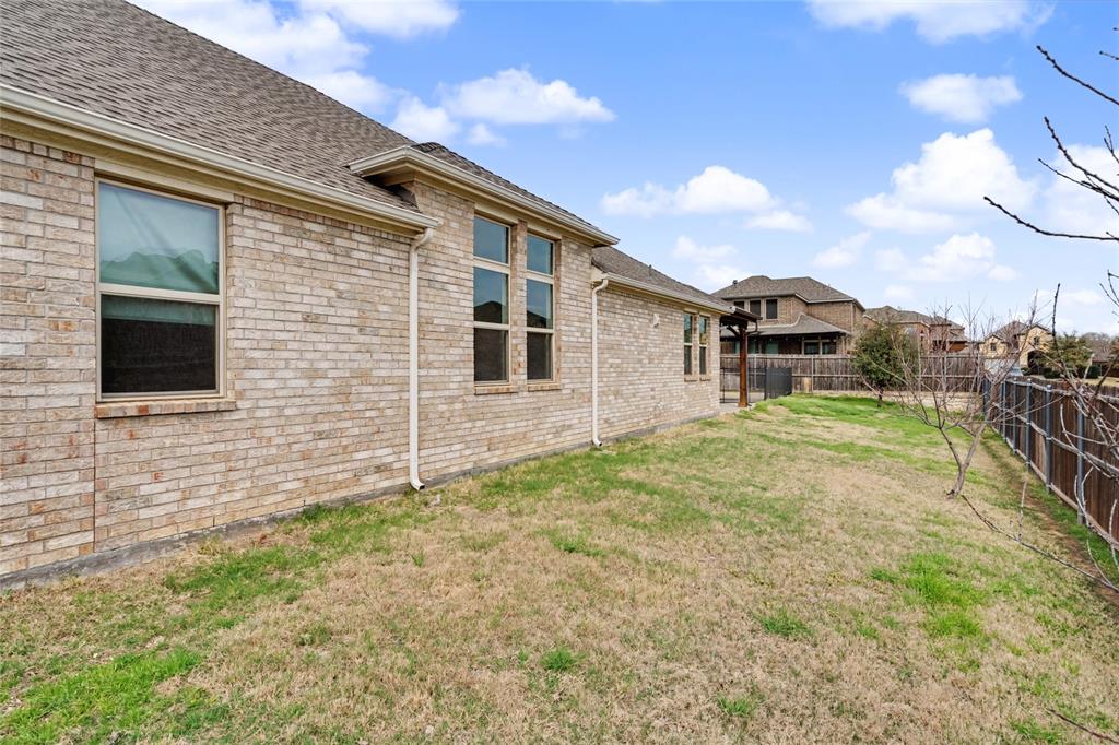 2215 Stanhill Drive Corinth, TX 76210 - Photo 35 of 38
