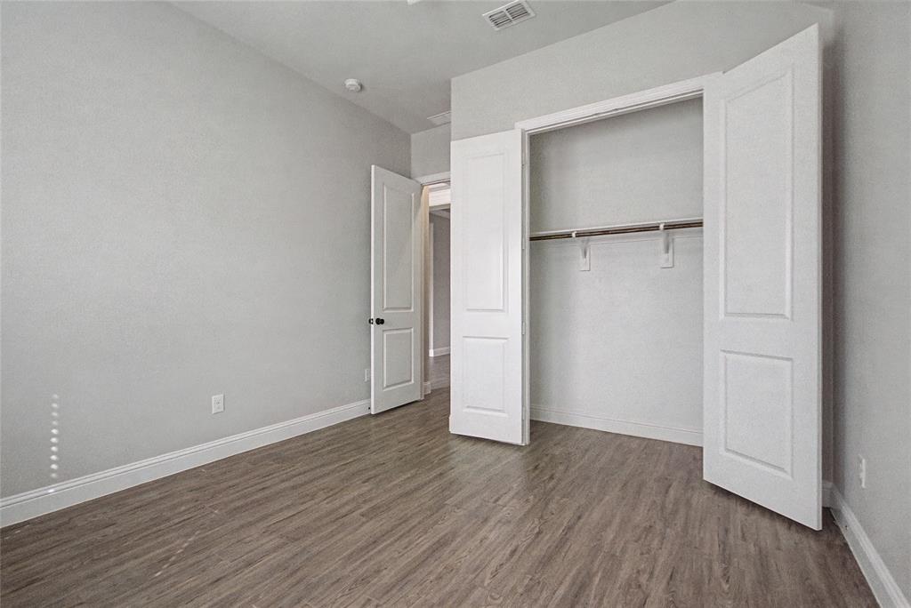 2215 Stanhill Drive Corinth, TX 76210 - Photo 10 of 38