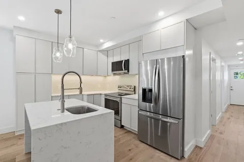 $1,600,000 | 79 R Sheridan Street, Unit 1, Boston, MA 02130