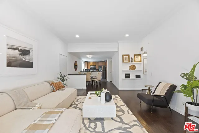 $749,000 | 8300 Manitoba Street, Unit 234, Playa del Rey, CA 90293