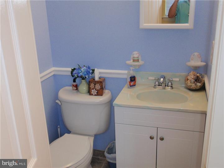 100 Home Road Hatboro, PA 19040 - Photo 13 of 25 Half Bath