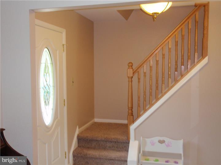 100 Home Road Hatboro, PA 19040 - Photo 15 of 25 Hallway
