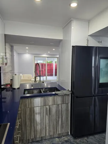 $385,000 | 606 Northwest 107th Avenue, Unit 11B, Miami, FL 33172