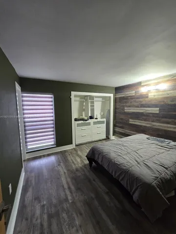 $385,000 | 606 Northwest 107th Avenue, Unit 11B, Miami, FL 33172