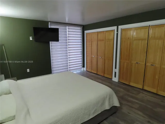 $385,000 | 606 Northwest 107th Avenue, Unit 11B, Miami, FL 33172