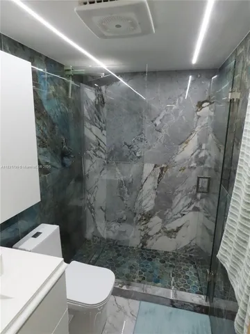 $385,000 | 606 Northwest 107th Avenue, Unit 11B, Miami, FL 33172