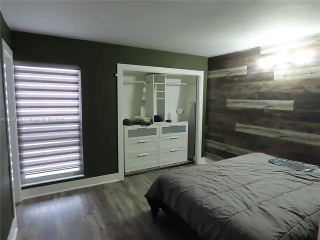 $385,000 | 606 Northwest 107th Avenue, Unit 11B, Miami, FL 33172