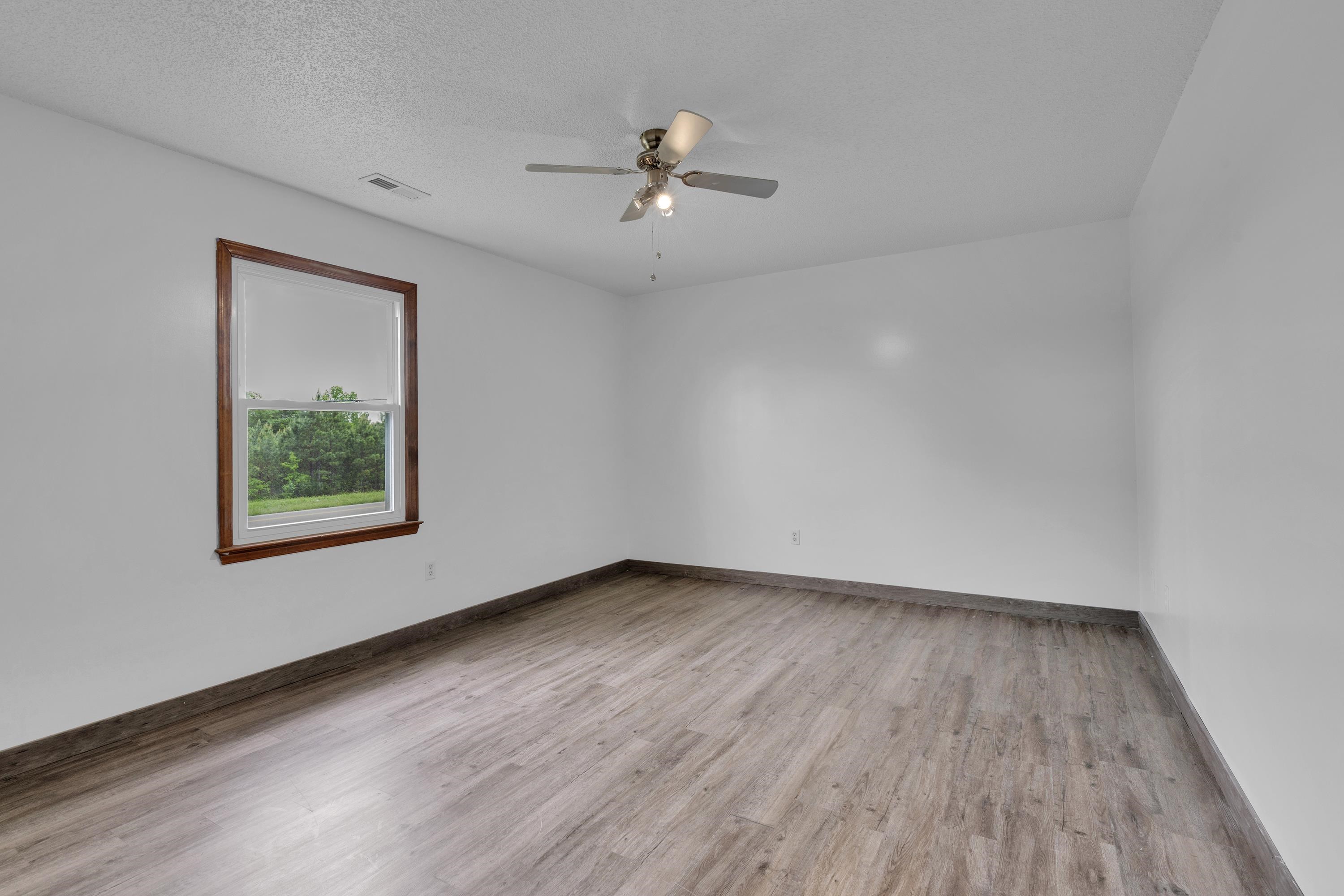 1359 Old Post Road Gaffney, SC 29341 - Photo 19 of 33