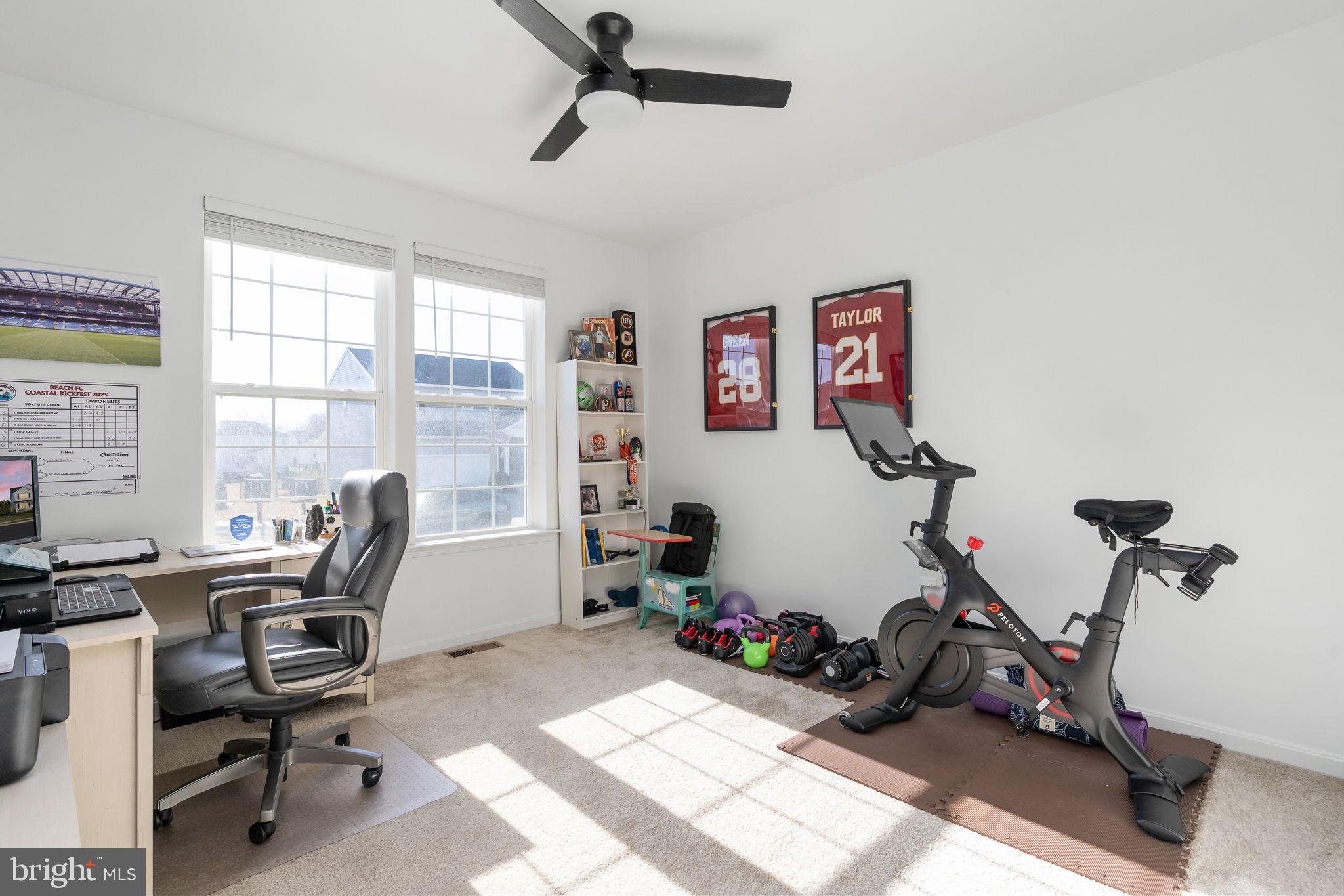 6371 Pointer Lane King George, VA 22485 - Photo 10 of 51 Bright and airy home office.