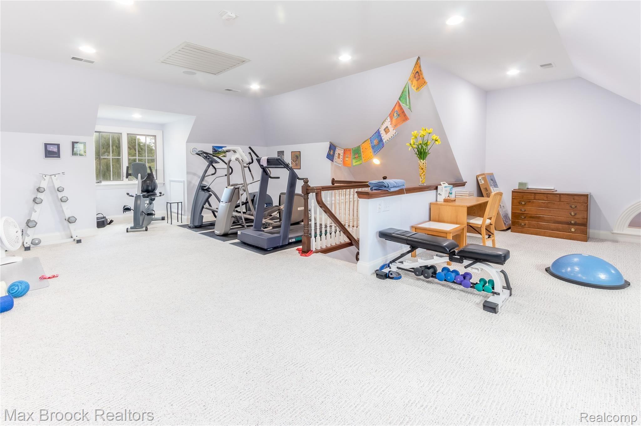 2080 Redding Road Birmingham, MI 48009 - Photo 58 of 59 Workout Room 1.jpg