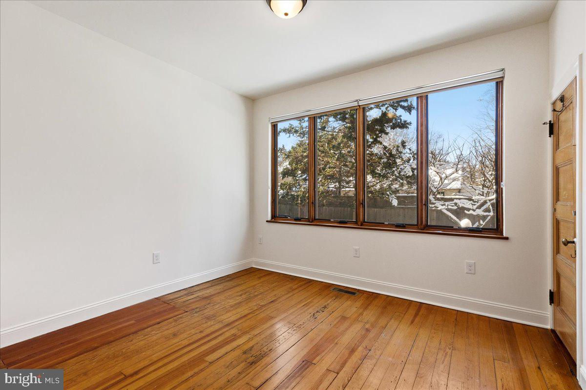 32 Bank Street Princeton, NJ 08542 - Photo 12 of 24